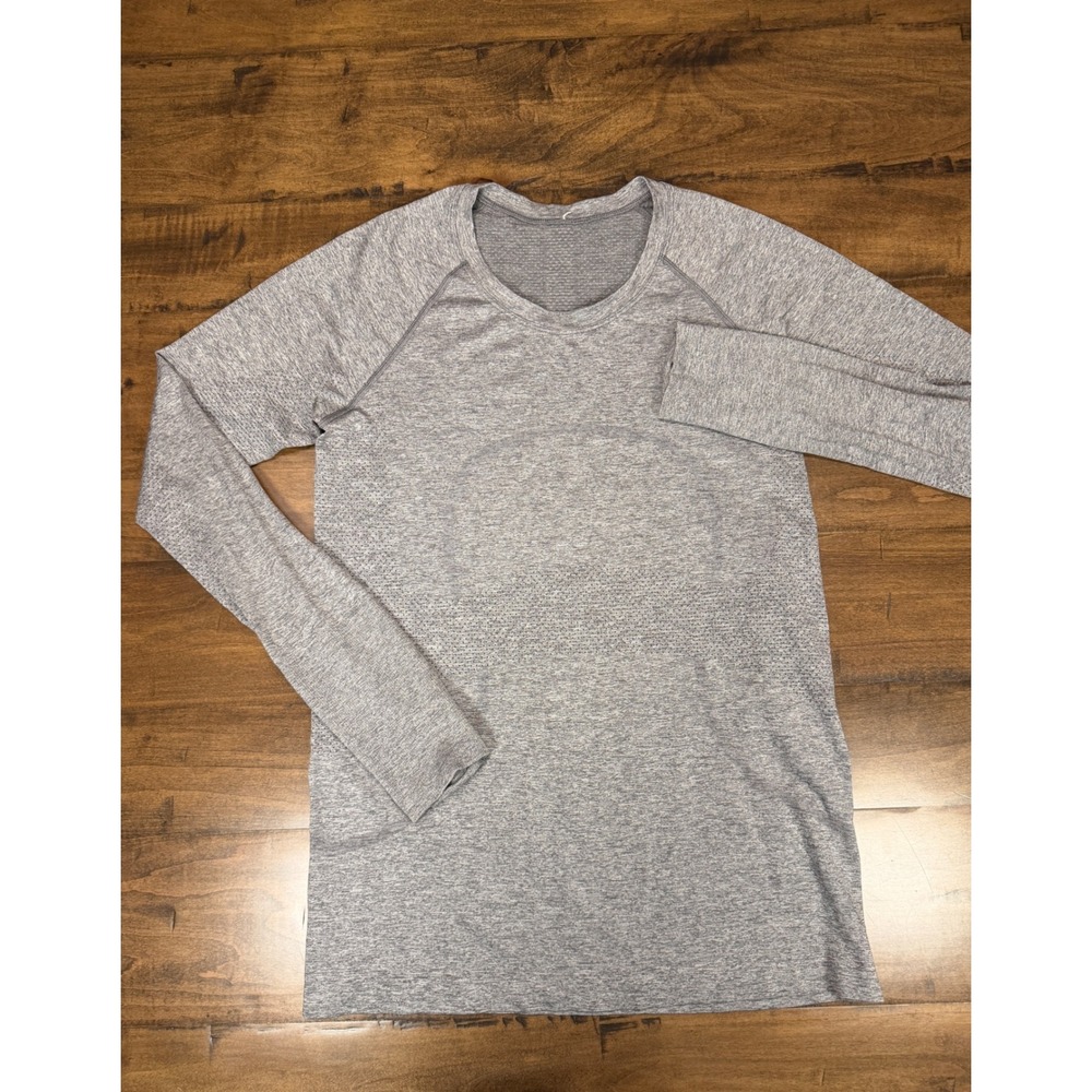 Lululemon Swiftly Tech Long Sleeve Crew Heathered Grey Womens Size 10 Raglan Top